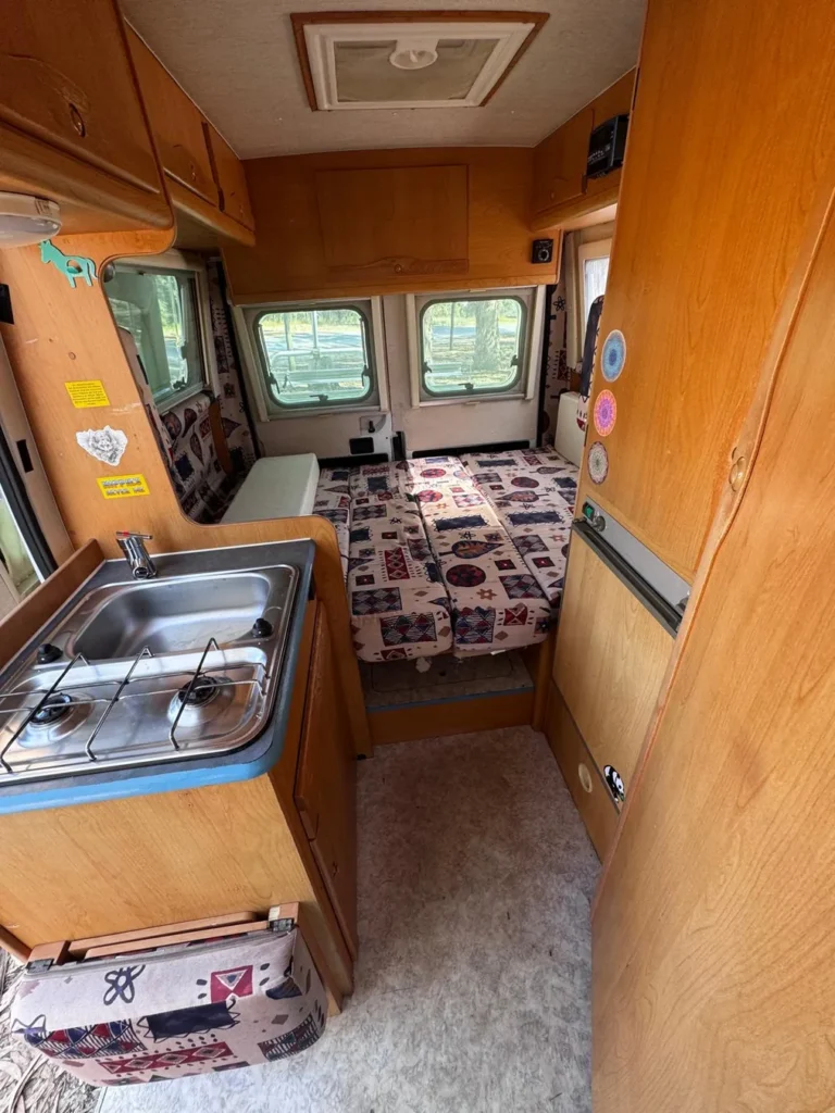 Aluguer Campervan Possl – 04