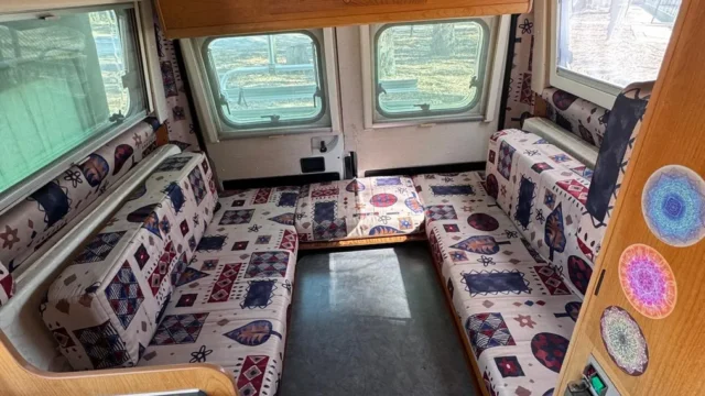 Aluguer Campervan Possl – 06