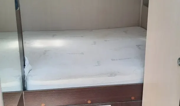 Aluguer Autocaravana Perfilada 5L (03)