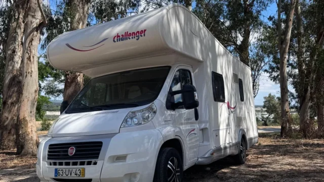 Autocaravana 7 Lugares Challenger 08