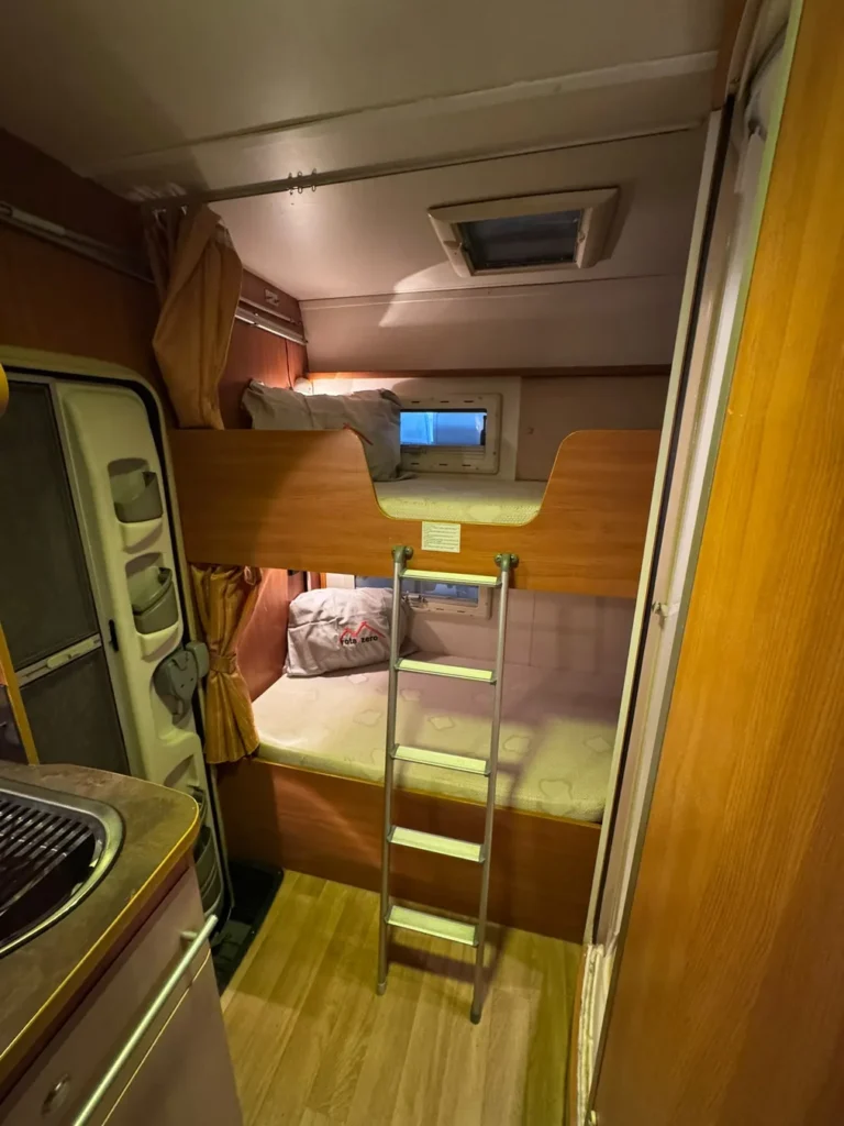 Autocaravana 7 Lugares Challenger 16