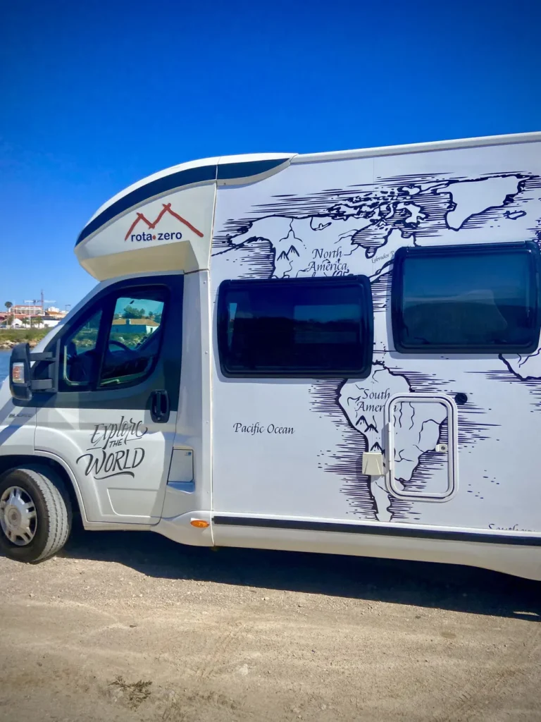 Autocaravana Benimar 02