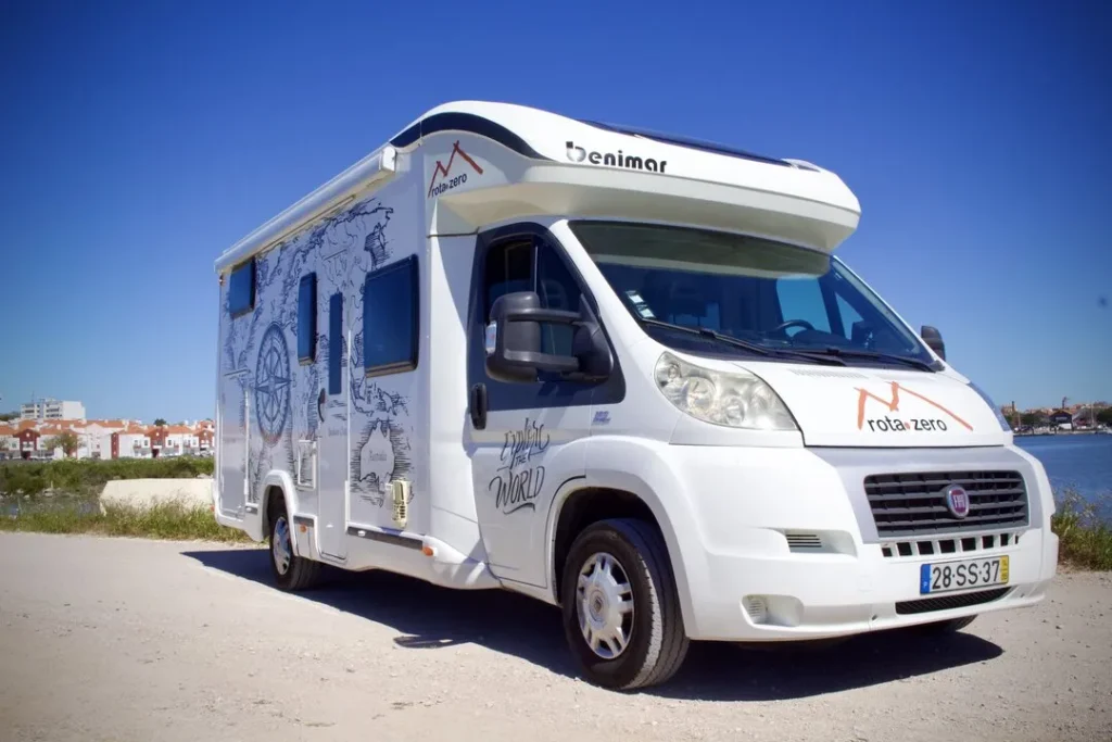 Autocaravana Benimar 05