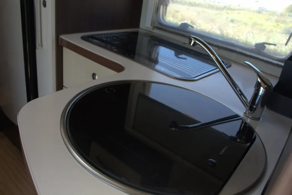 Autocaravana Benimar 11
