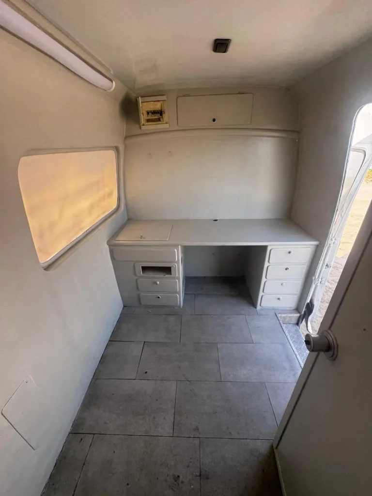 Aluguer Unidade Movel Saude Iveco – 03