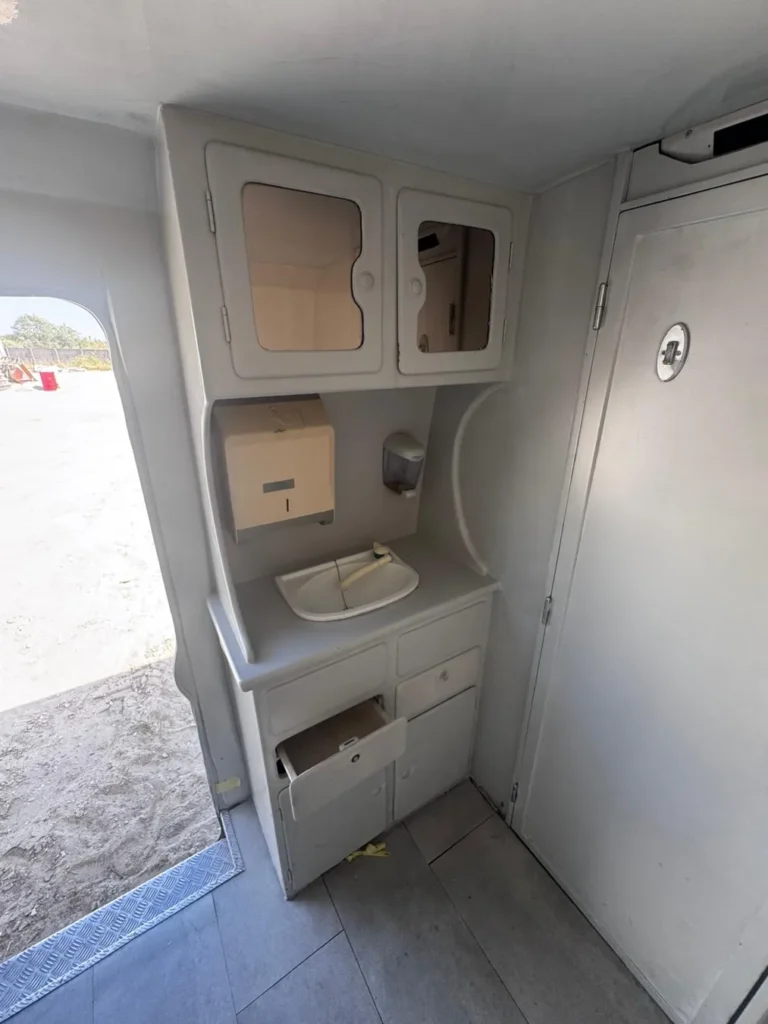 Aluguer Unidade Movel Saude Iveco – 04