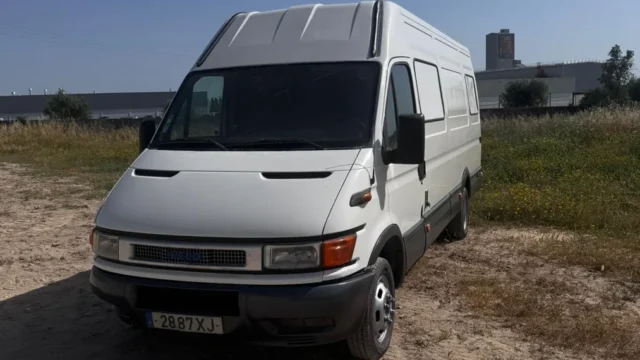 Aluguer Unidade Movel Saude Iveco – 05