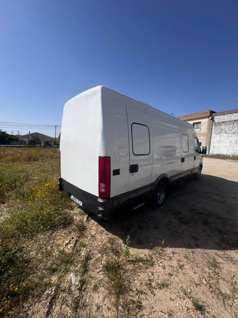 Aluguer Unidade Movel Saude Iveco – 06